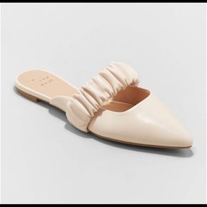A New Day Cream Mules/Slip ons-NWT Size 7 Wide